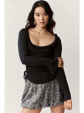 NEW Anthropologie Maeve Black Long-Sleeve Scoop-Neck Ruched Bell-Cuff Top MEDIUM